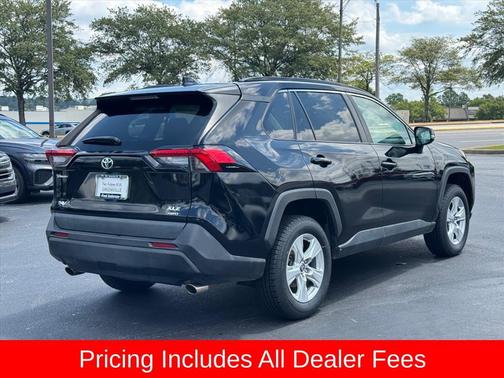 Midnight Black Metallic 2021 Toyota RAV4 XLE