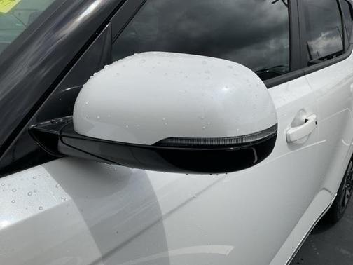 2025 Kia Soul GT-Line