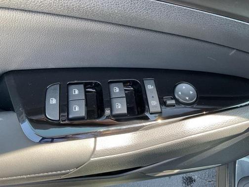 2025 Kia Sportage Hybrid EX