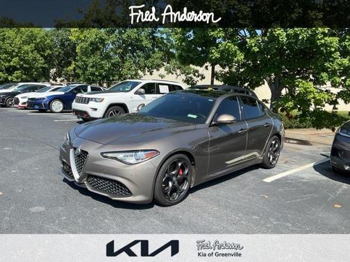 2019 Alfa Romeo Giulia Ti Sport
