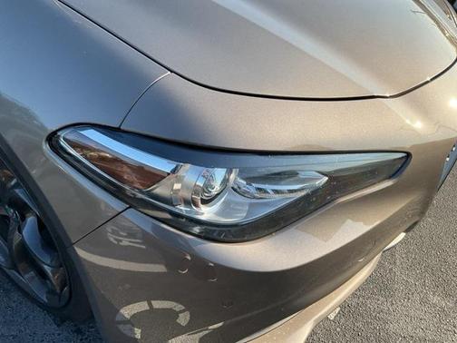 2019 Alfa Romeo Giulia Ti Sport