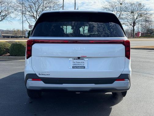 2026 Kia Carnival LXS