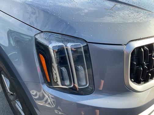 2024 Kia Telluride LX