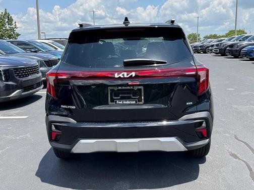2025 Kia Seltos S