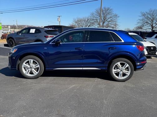 2023 Audi Q3 45 S line Premium Plus