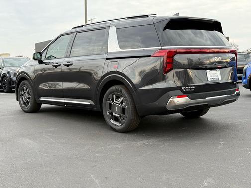 2026 Kia Carnival Hybrid SX