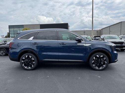 2026 Kia Sorento EX
