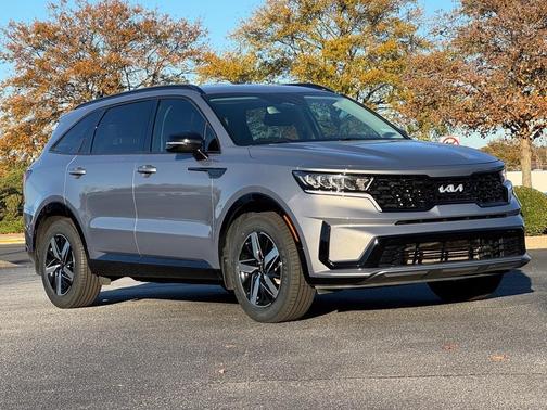 2023 Kia Sorento S