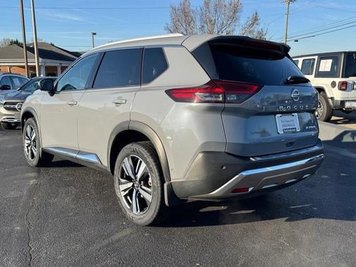 2021 Nissan Rogue Platinum