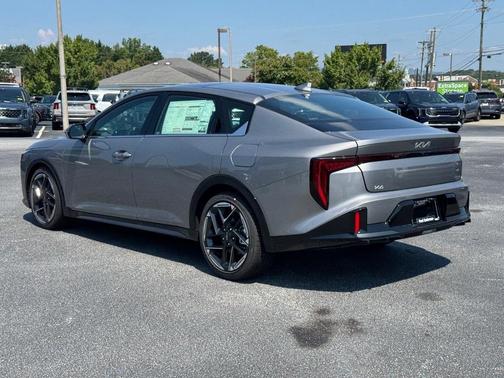2025 Kia K4 GT-Line