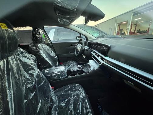 2026 Kia Sportage SX Turbo