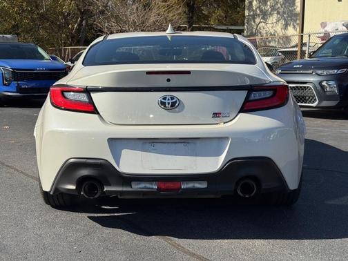 2023 Toyota GR86 Base