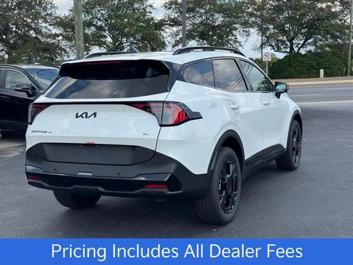 Snow White Pearl 2027 Kia Sportage X-Line