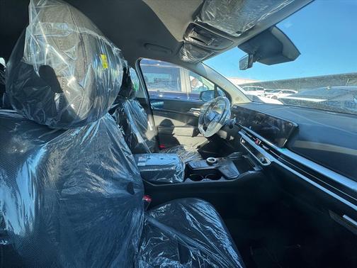 2026 Kia Sportage Hybrid LX