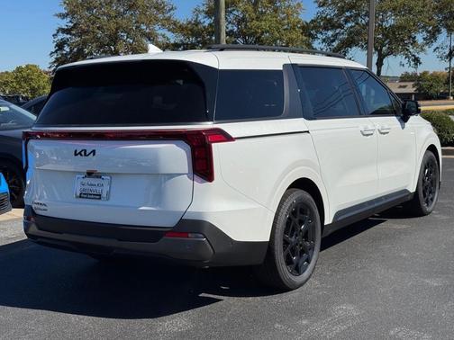 2026 Kia Carnival SX