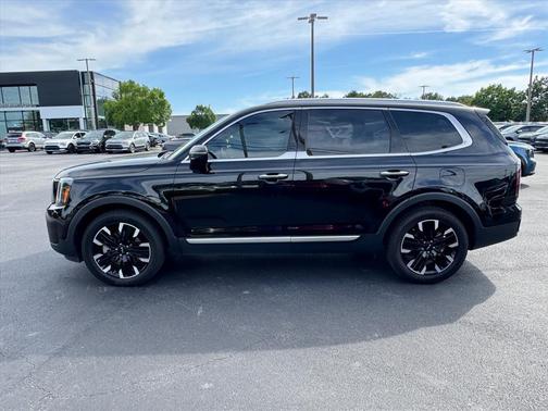 Ebony Black 2023 Kia Telluride SX