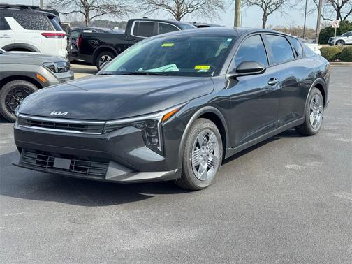 2026 Kia K4 LX