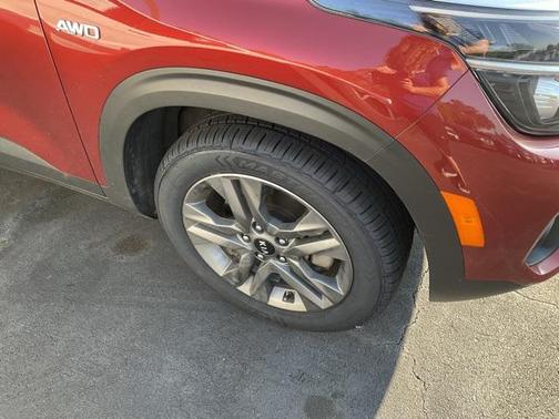 2021 Kia Seltos S