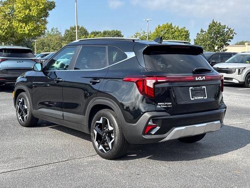 2024 Kia Seltos EX