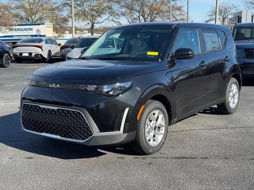 2025 Kia Soul LX