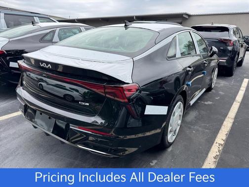 Aurora Black Pearl 2026 Kia K5 GT-Line FWD