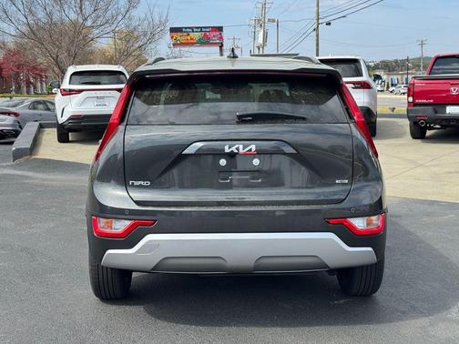 2026 Kia Niro EX