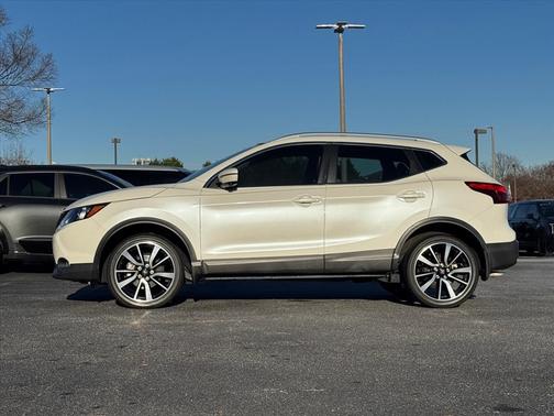 2018 Nissan Rogue Sport SL