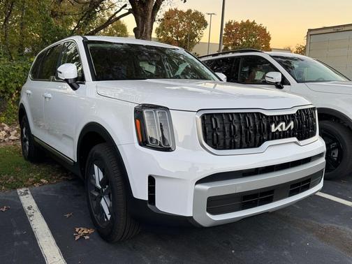2025 Kia Telluride LX