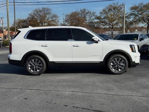 2025 Kia Telluride LX