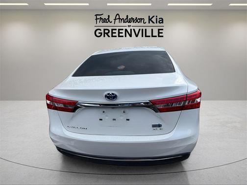 2014 Toyota Avalon Hybrid XLE Touring