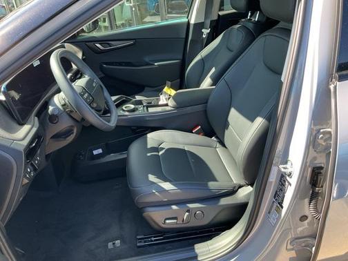 2025 Kia EV6 Wind