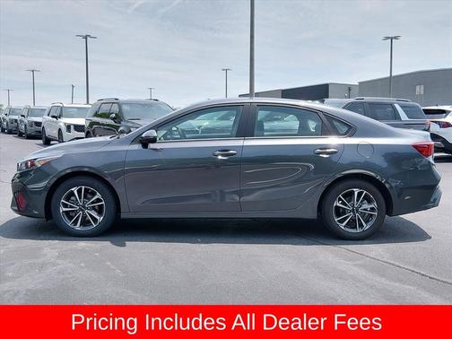 Gravity Gray 2024 Kia Forte LXS