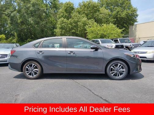 Gravity Gray 2024 Kia Forte LXS