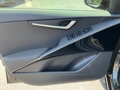 2025 Kia Niro Touring