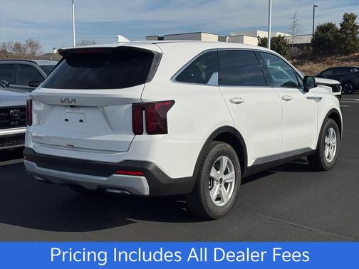Glacial White Pearl 2026 Kia Sorento LX