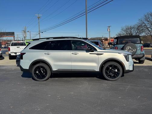 2026 Kia Sorento SX