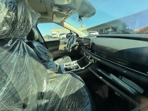 2026 Kia Carnival Hybrid SX