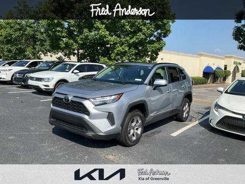 2023 Toyota RAV4 XLE