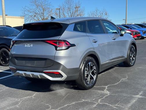 2024 Kia Sportage EX