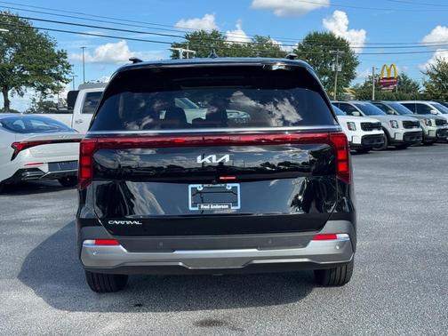 2026 Kia Carnival SX