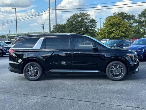 2026 Kia Carnival SX
