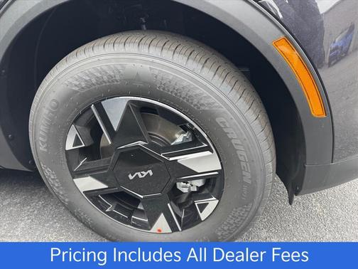 Panthera Metal Gray 2026 Kia Sportage LX