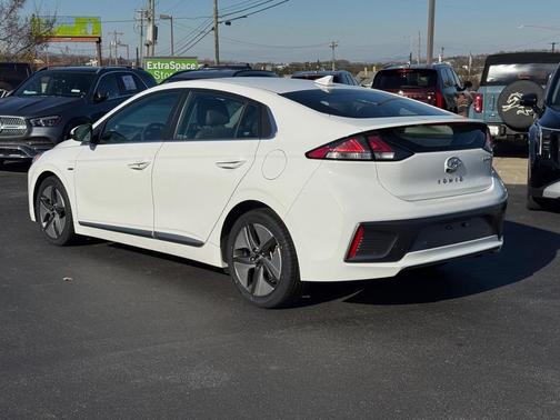 2020 Hyundai IONIQ Hybrid Limited