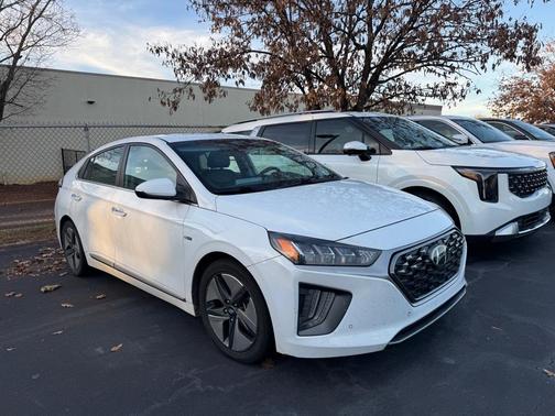 2020 Hyundai IONIQ Hybrid Limited