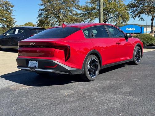 2025 Kia K4 EX