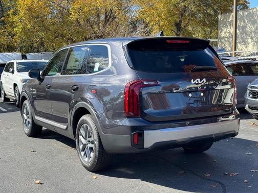 2025 Kia Telluride LX