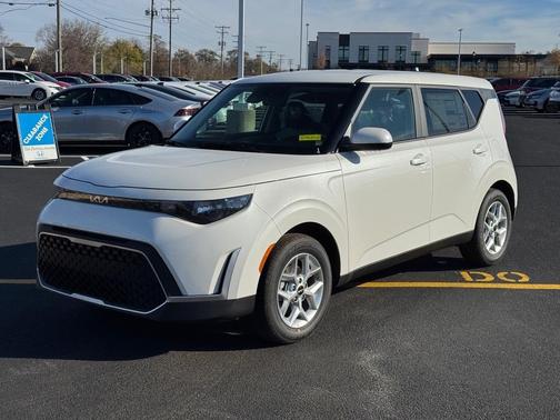 2025 Kia Soul LX
