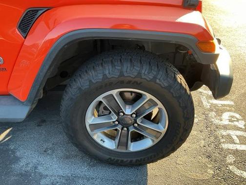 2020 Jeep Wrangler Unlimited Sahara