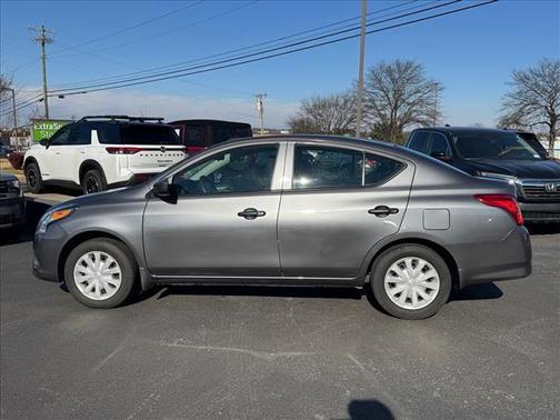 2019 Nissan Versa 1.6 S