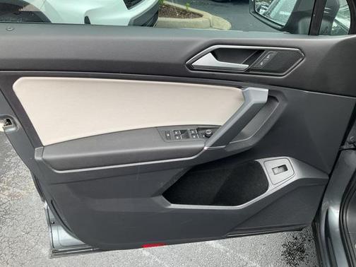 2018 Volkswagen Tiguan 2.0T SEL
